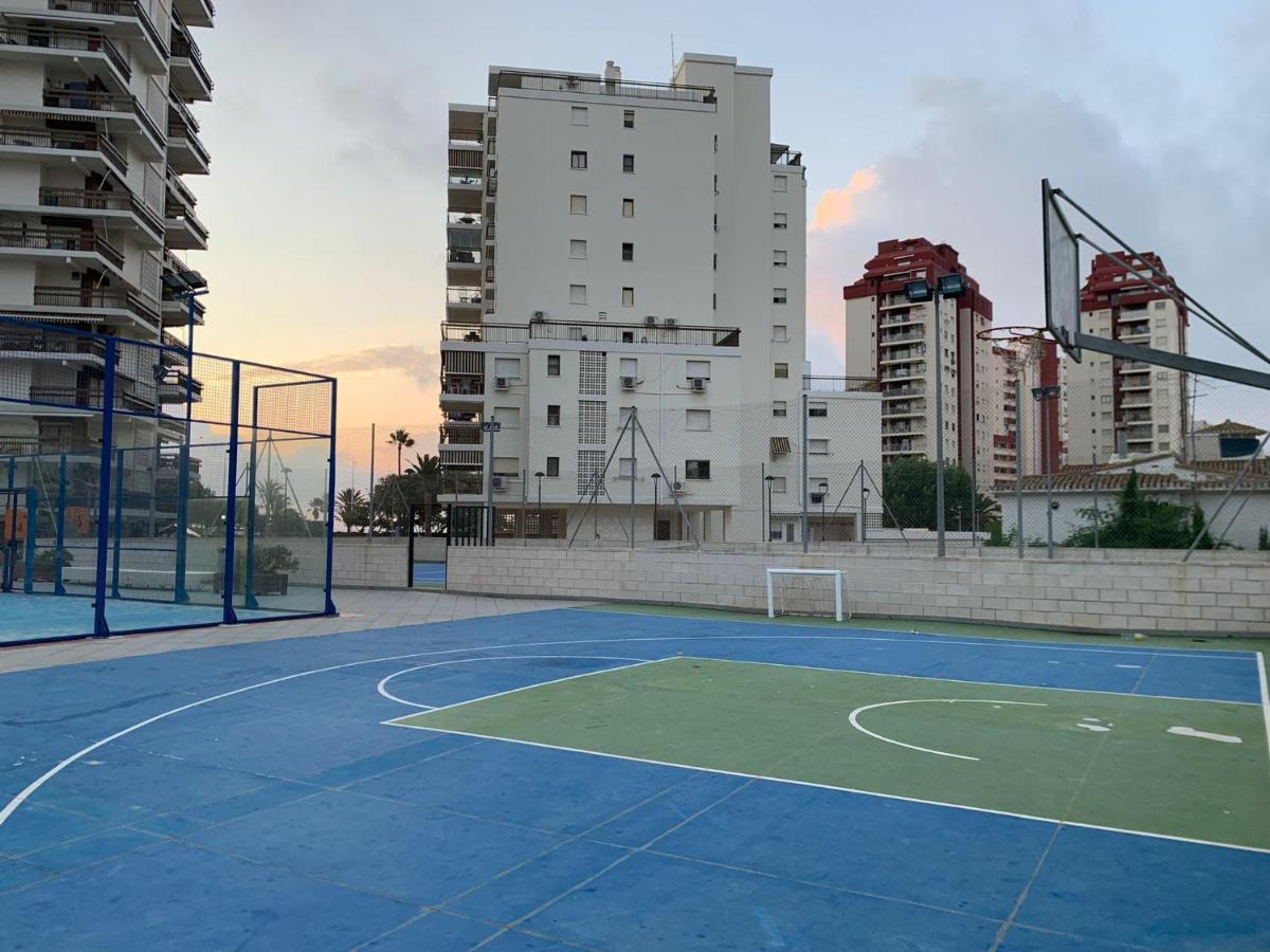 Manila Solo Familias Serviplaya Gandía Kültér fotó